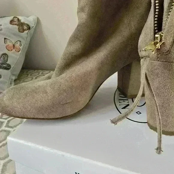 STEVE MADDEN CINDY suede  booties - Picture 6 of 9